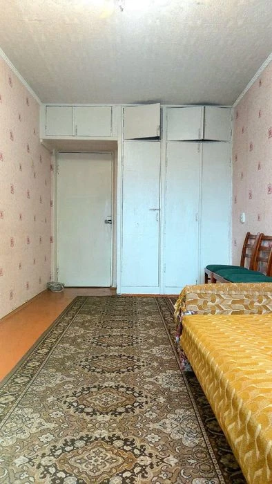 Продам 2к квартиру на Титова, Янгеля. Примерный дом ОСМД