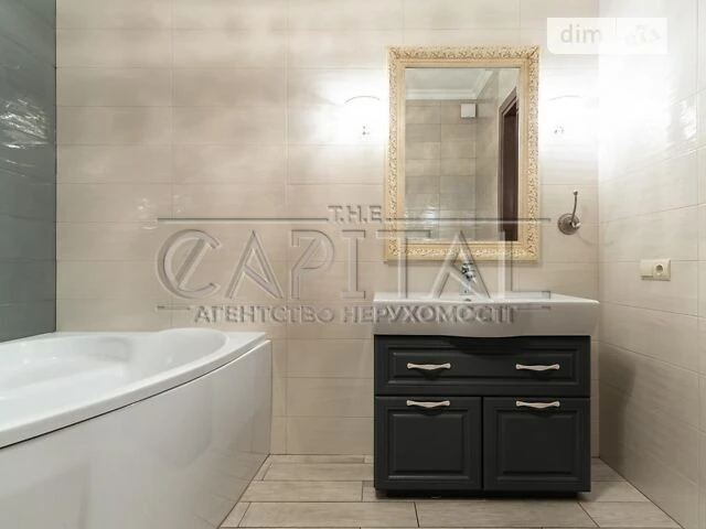 For sale 4-room apartment 203 sq. m. on 18 Instytutska Street • ID 34
