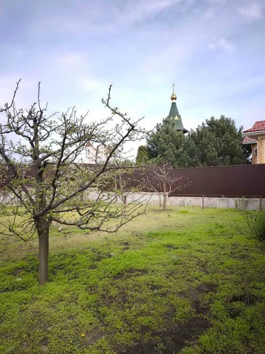 A cozy and comfortable house for living in Sauvignon, a prestigious