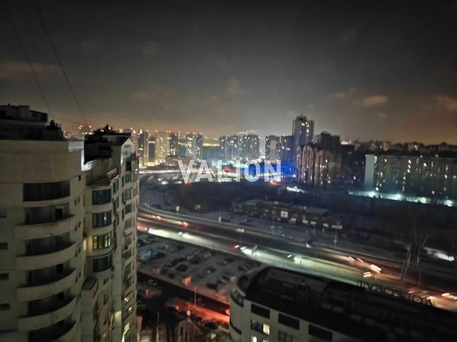 Sale of 2-room apartment 82 sq. m on Mykoly Bazhana Ave. 14 • ID