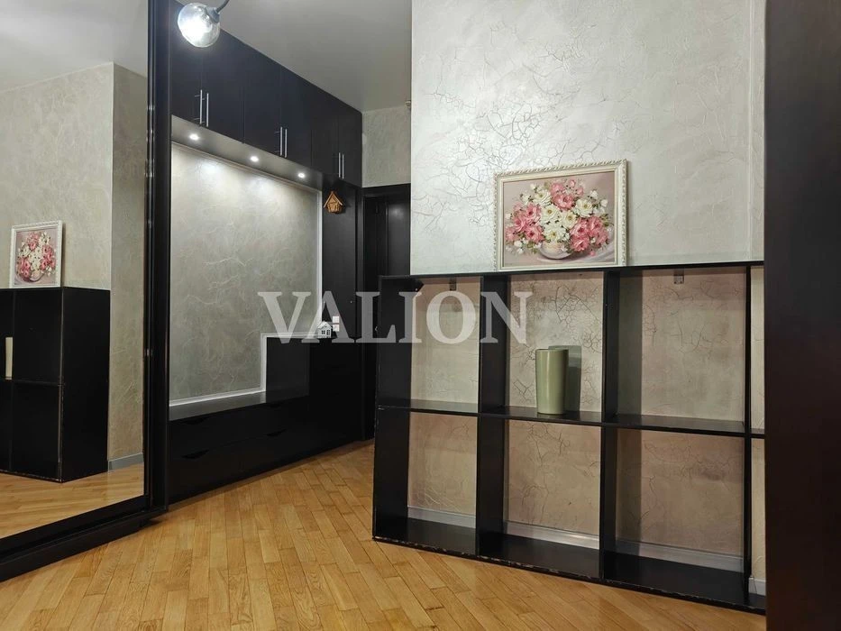 Sale of 2-room apartment 82 sq. m on Mykoly Bazhana Ave. 14 • ID