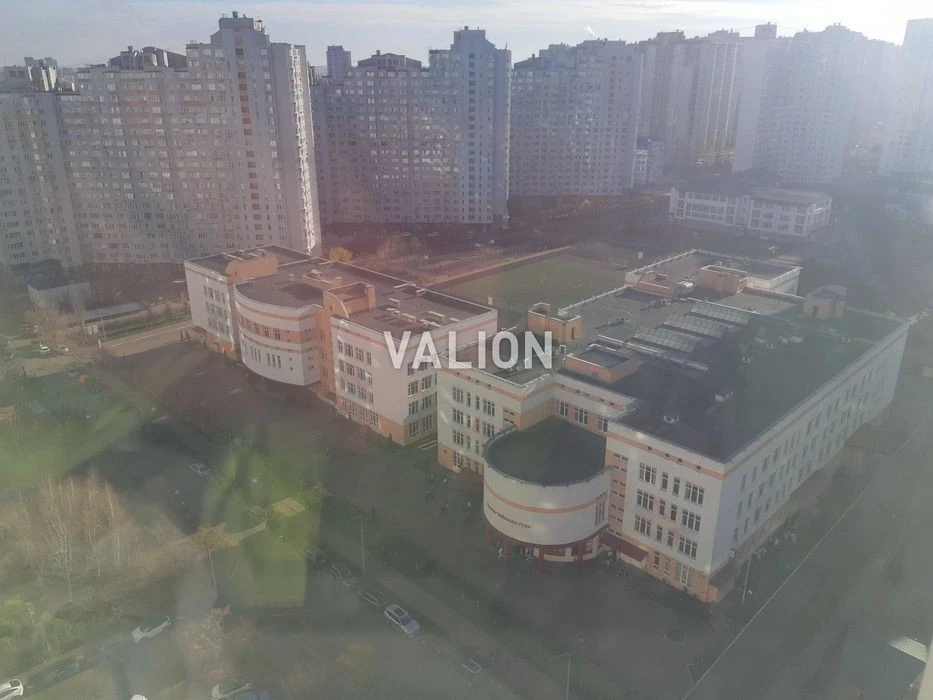Sale of 2-room apartment 82 sq. m on Mykoly Bazhana Ave. 14 • ID