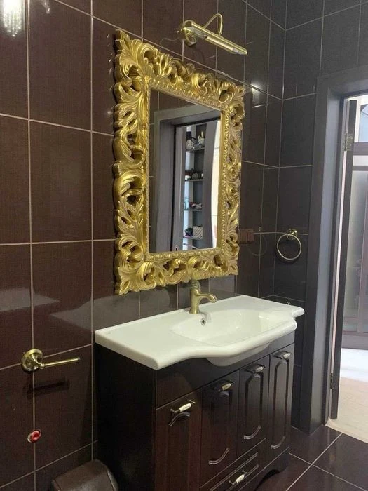 1-room apartment for sale, Revutskoho Street. Kharkivska Metro Station