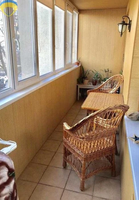 Продам большую квартиру со стильным ремонтом в новом кирпичном.