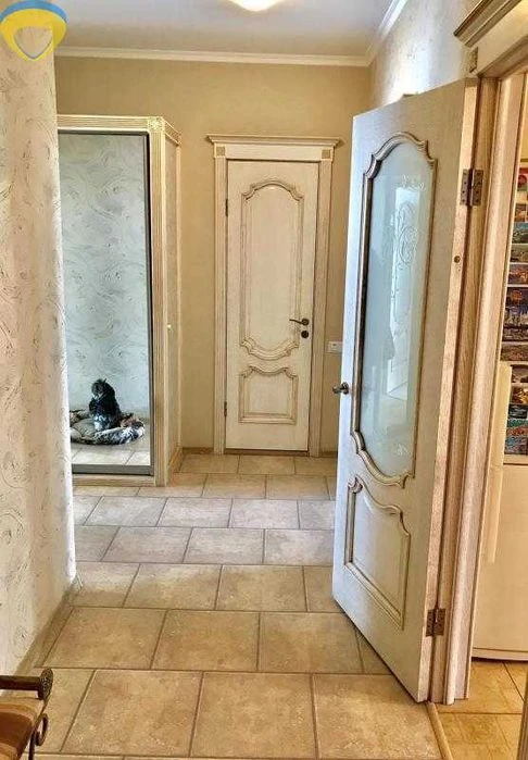 Продам большую квартиру со стильным ремонтом в новом кирпичном.