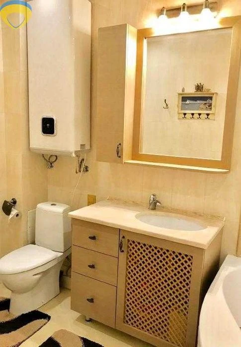 Продам большую квартиру со стильным ремонтом в новом кирпичном.