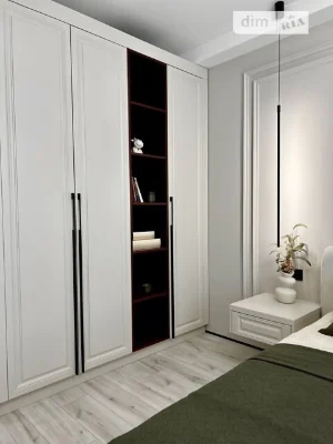 Sale of 1-room apartment 41 sq. m. on Mykhaylo Maksymovycha St. 24G