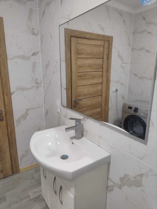 Продажа будинку район 18 школи