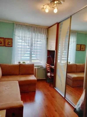 2х кімнатна на Виставці по пр.Миру, 5й поверх, 50м2, Ремонт