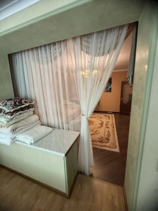 3-комнатная квартира 74 м² с ремонтом на Ильфа и Пе