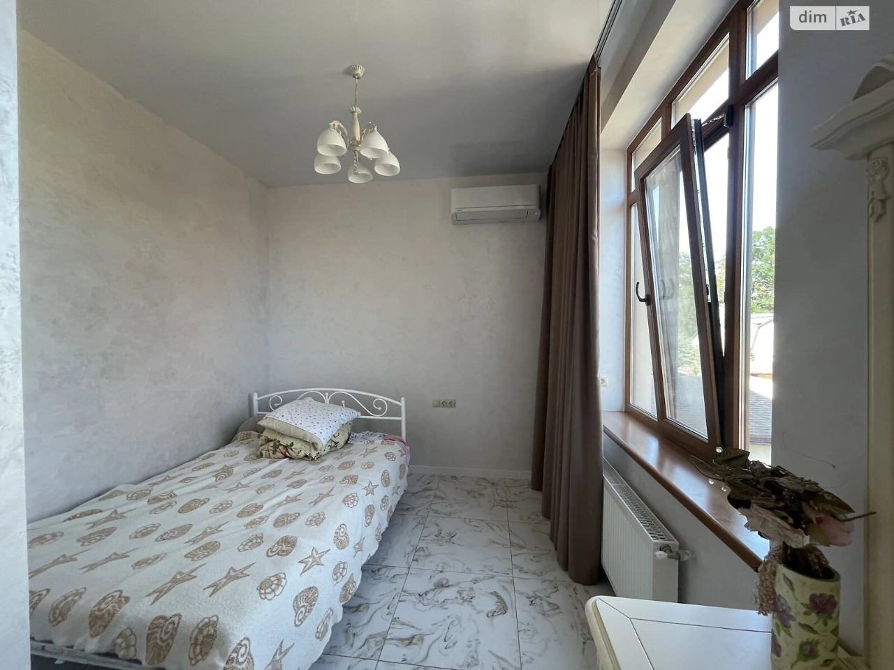 For sale House Vuzivskyi