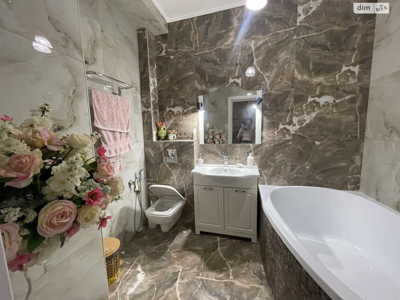 For sale House Vuzivskyi