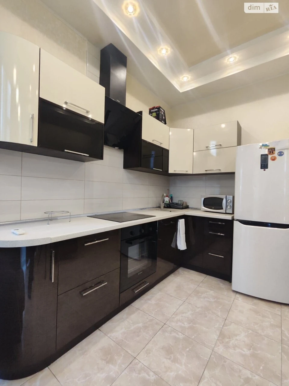 Long-Term Apartment Rental