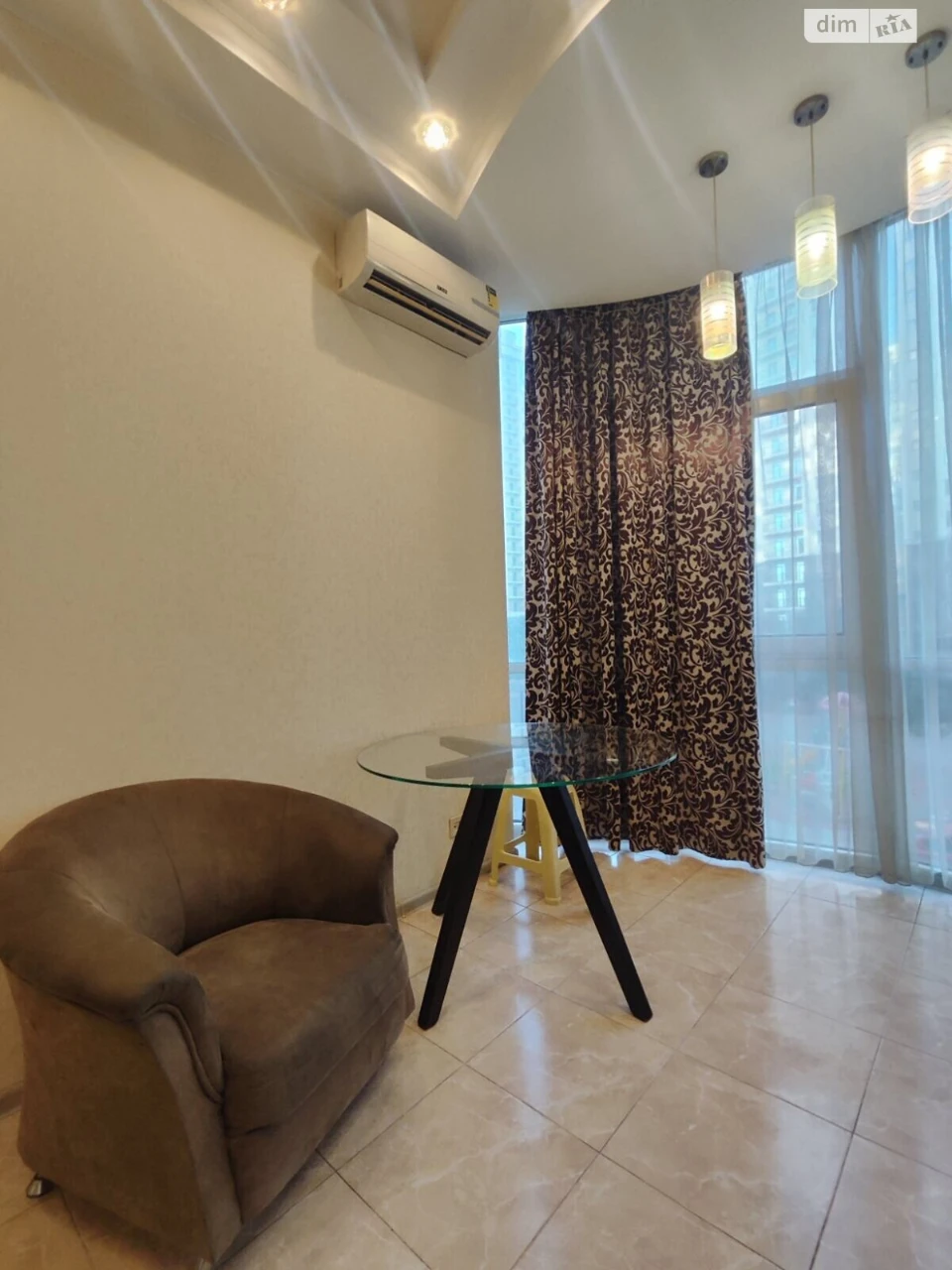 Long-Term Apartment Rental