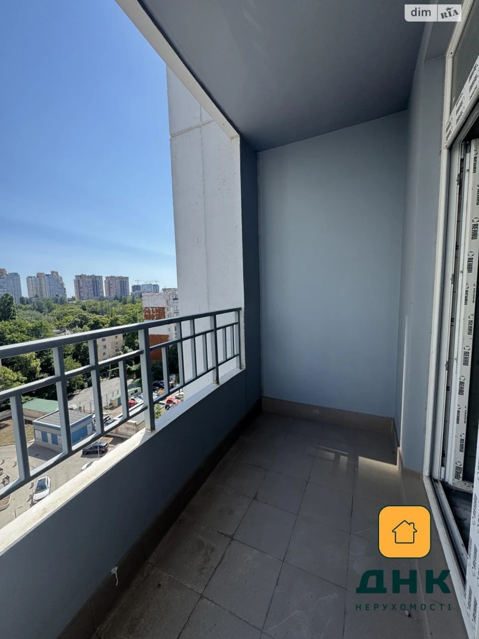 Продажа квартир Приморский.