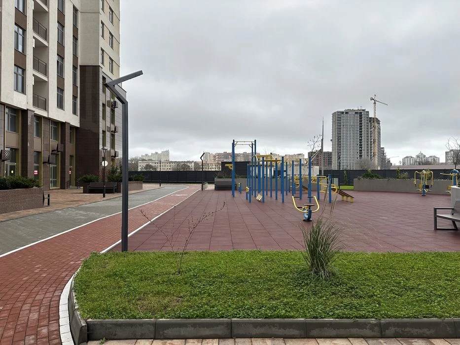 Шикарная видовая 2к в Кадоре на Краснова.