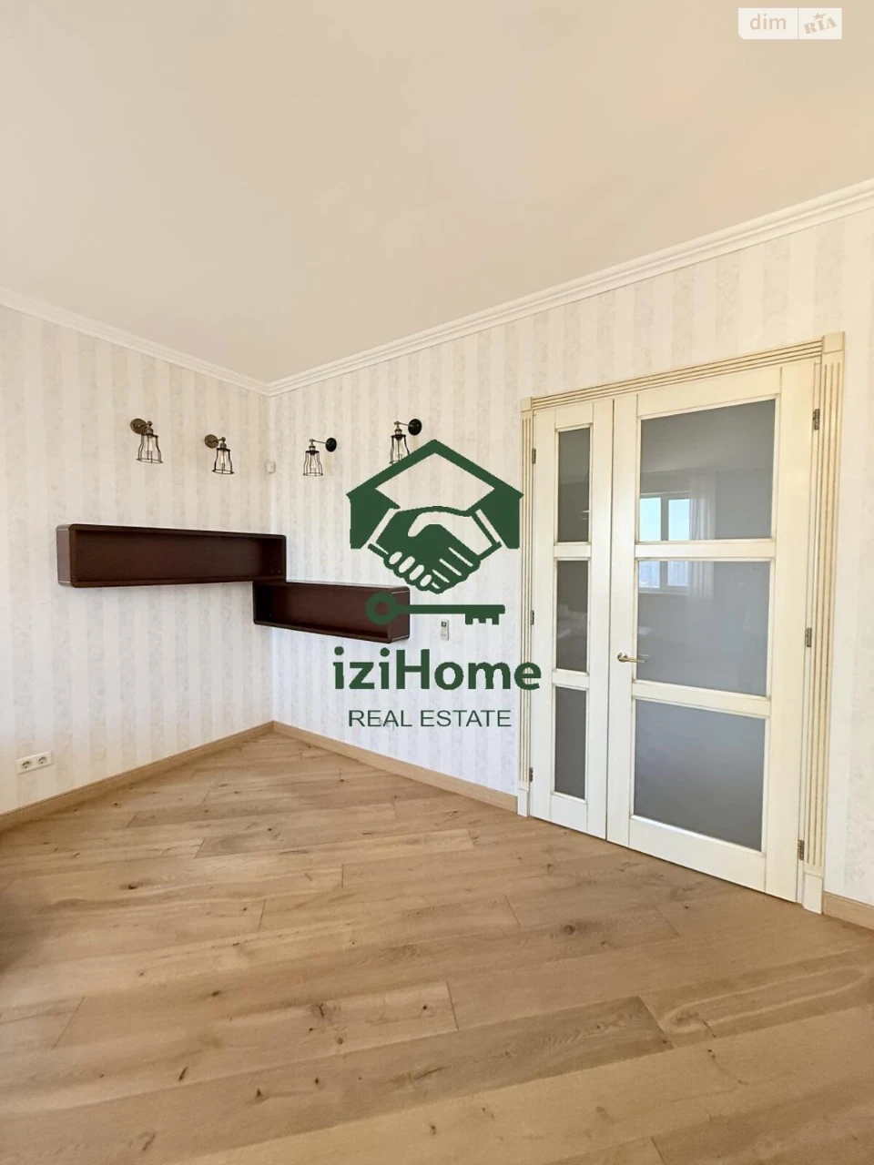 Продажа квартир Приморский.