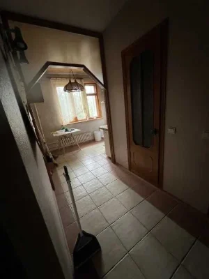 H S2 4-room apartment for sale on Zalyutin