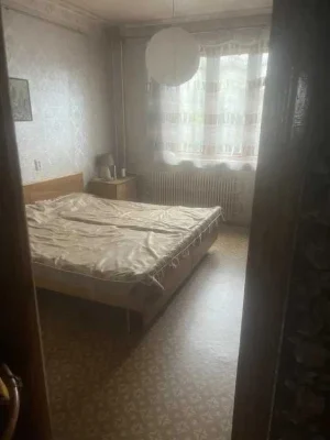 H S2 4-room apartment for sale on Zalyutin