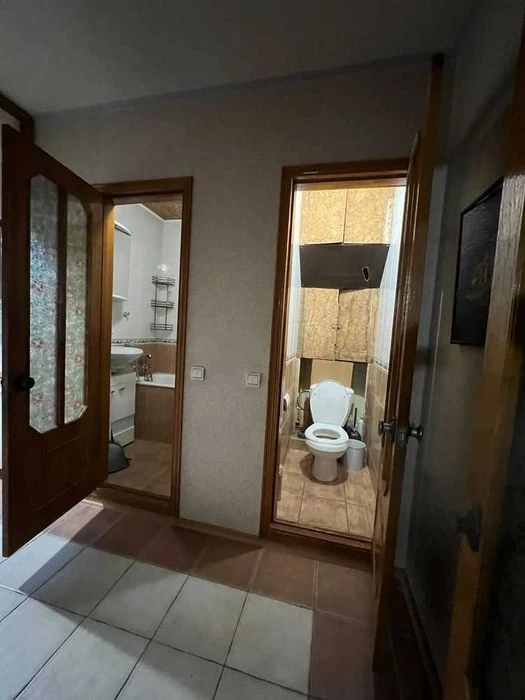 H S2 4-room apartment for sale on Zalyutin