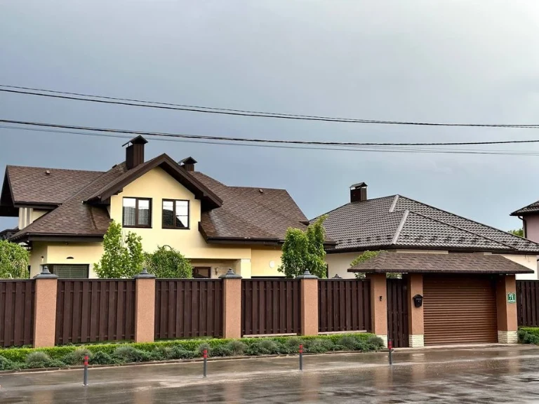 Продається Шикарний 4 кімнатний Будинок на Весняному.