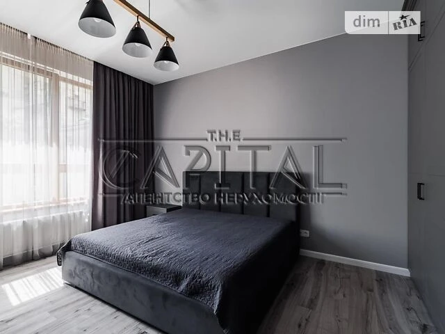 Sale of 3-room apartment 122 sq. m. on Oleksandra Konyskyi 2 st.