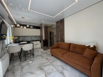 For sale 1 room/apartment, Nova Angliya residential complex (Vasylkivska metro station)
