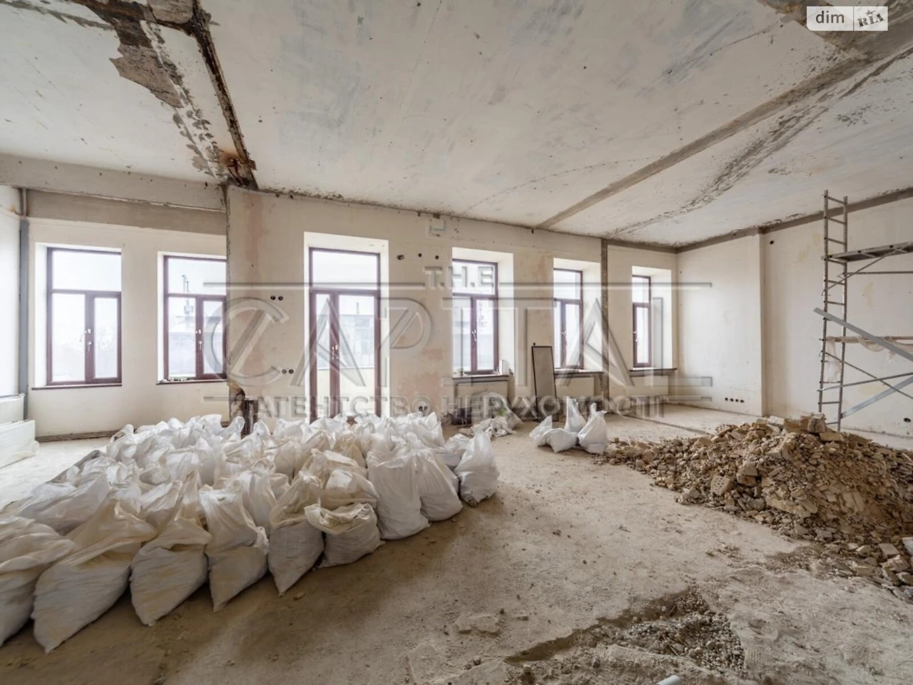 Продаж Квартира Центр