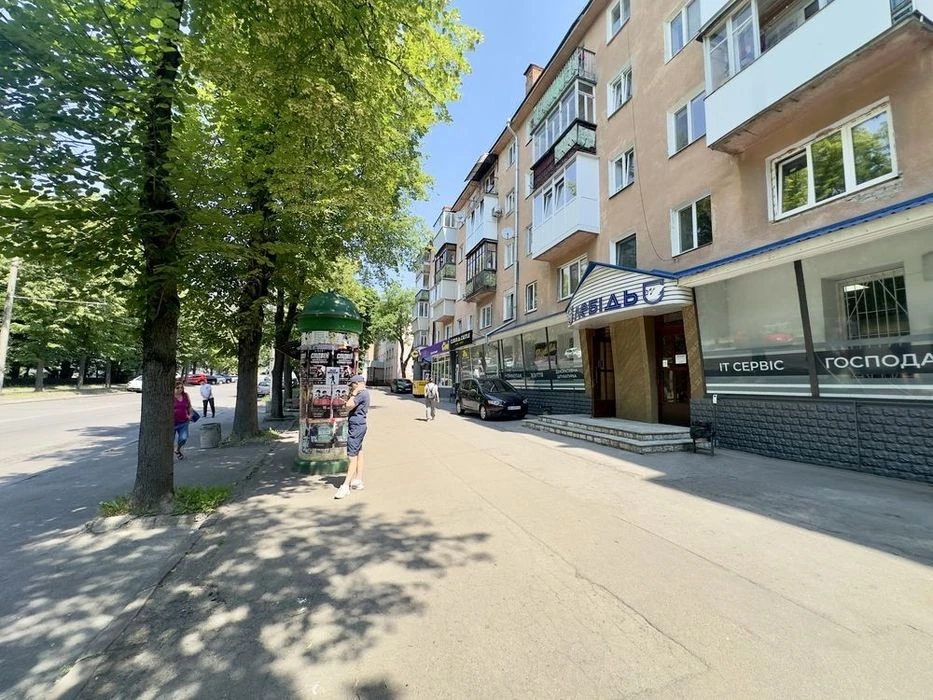 2-кімнатна квартира центр Рівного, парк Шевченка, ремонт