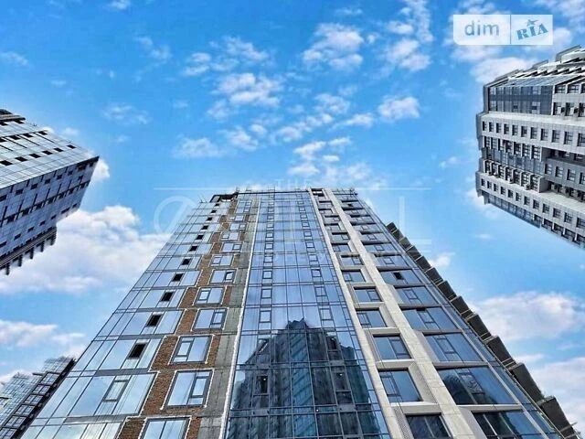 Sale of 4-room apartment 131 sq. m. on Andriy Verkhoglyada St. 26 •