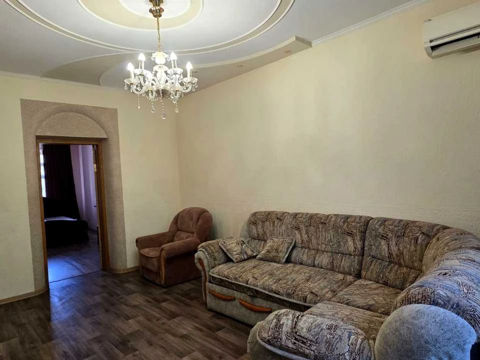 Apartment. Kharkiv, Nauky Ave. (Lenina)