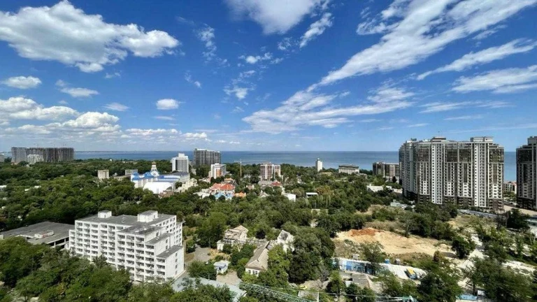 2-комнатная квартира в ЖК Элегия Парк с видом на море. Курор