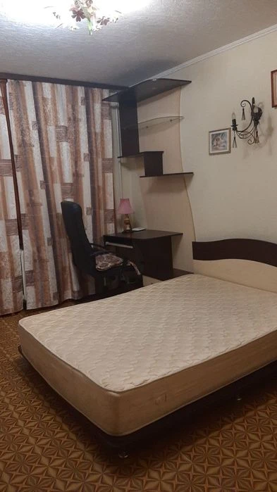 Продам 2к.кв Тополь 2
