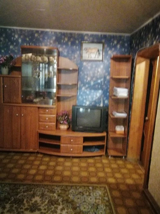 Продам 2к.кв Тополь 2