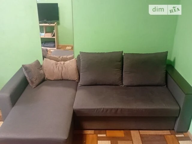 Sale of 1-room apartment 28.5 sq. m. on Oleksandra Dovzhenko St. 14