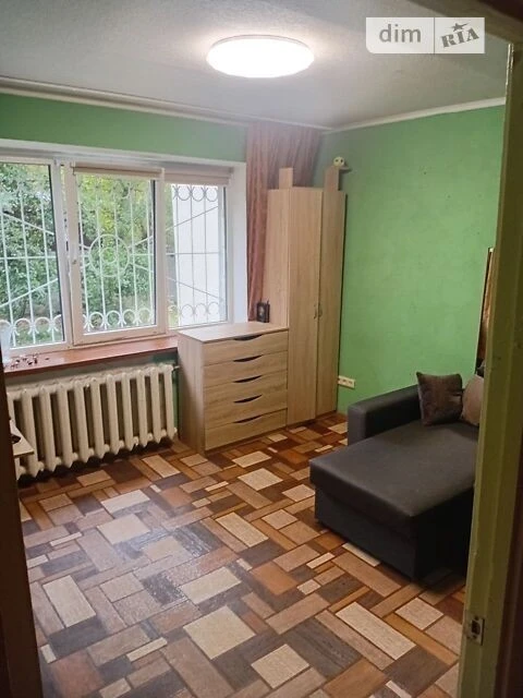 Sale of 1-room apartment 28.5 sq. m. on Oleksandra Dovzhenko St. 14