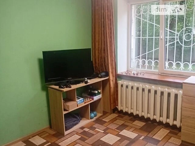 Sale of 1-room apartment 28.5 sq. m. on Oleksandra Dovzhenko St. 14