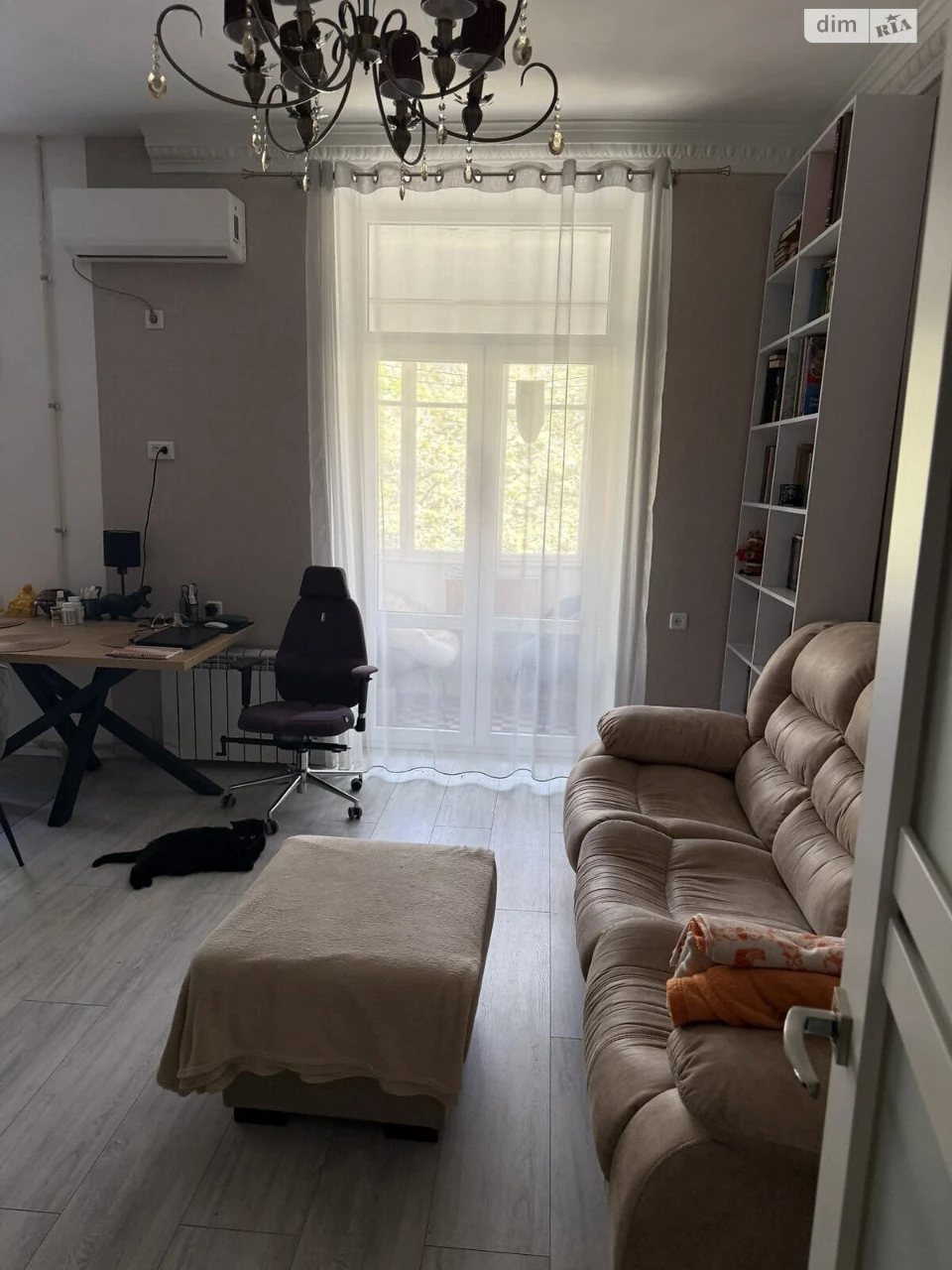 Продажа квартир Приморский.