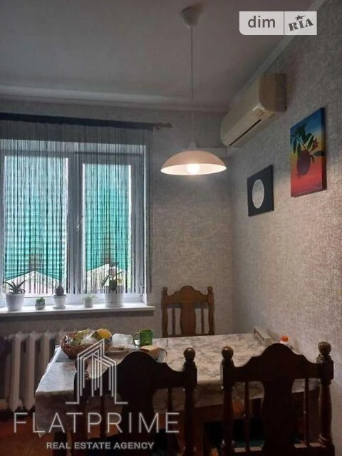 Sale of 3-room apartment 68 sq. m. on Levka Lukyanenka 3A street • ID