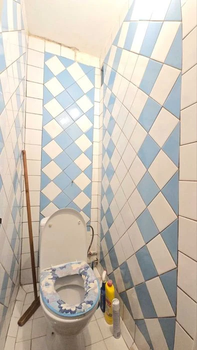 Продам 3х ком квартиру метро Индустриальная ул Шариковая 280