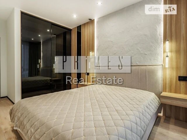 For sale 2-room apartment 72 sq. m on Dniprovska embankment 15K • ID 346