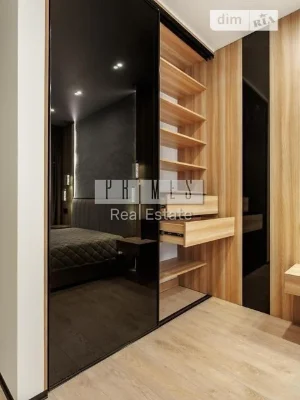 For sale 2-room apartment 72 sq. m on Dniprovska embankment 15K • ID 346