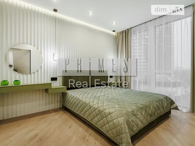 For sale 2-room apartment 72 sq. m on Dniprovska embankment 15K • ID 346