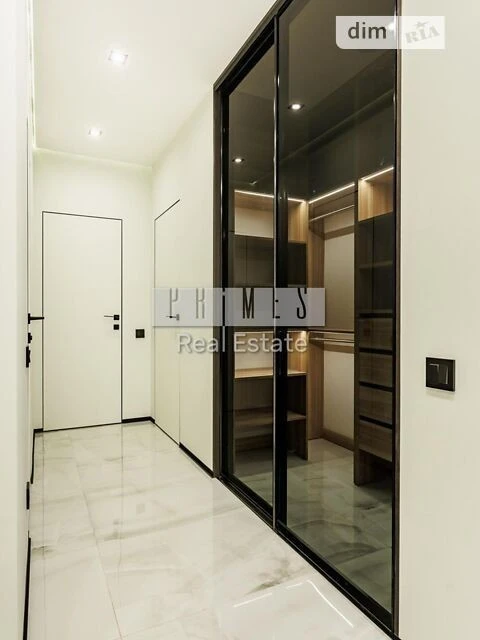 For sale 2-room apartment 72 sq. m on Dniprovska embankment 15K • ID 346