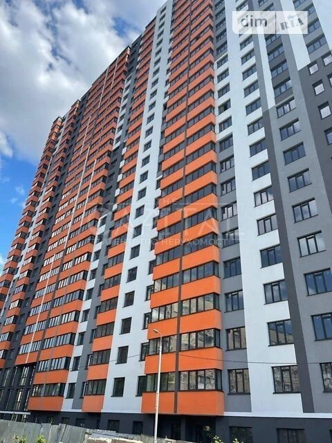 Продаж 3к квартири 86 кв. м на вул. Володимира Сосюри 6 • ID