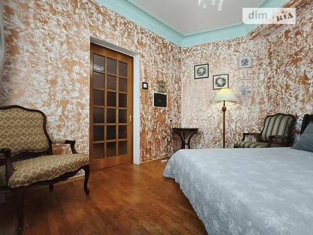 Продаж 4к квартири 95.6 кв. м на вул. Алма-Атинська 97/1 • I