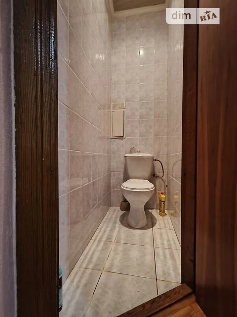 Продаж 4к квартири 95.6 кв. м на вул. Алма-Атинська 97/1 • I