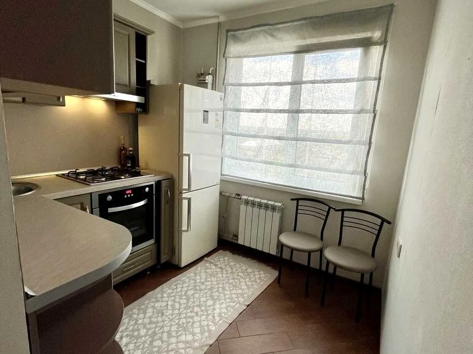 Apartment. Kharkiv, Zhitteradisny Lane. (Rzhevsky)