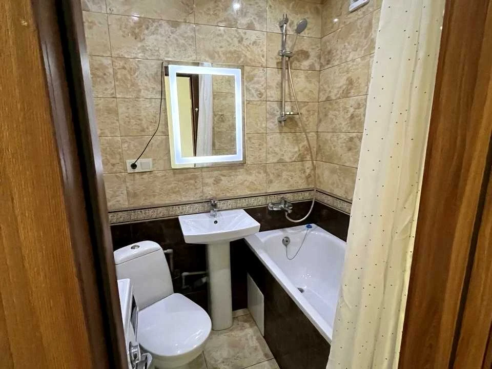 Apartment. Kharkiv, Zhitteradisny Lane. (Rzhevsky)