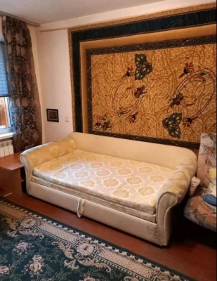 2 rooms for sale, Sheptytskoho St. 24-g, Livoberezhna